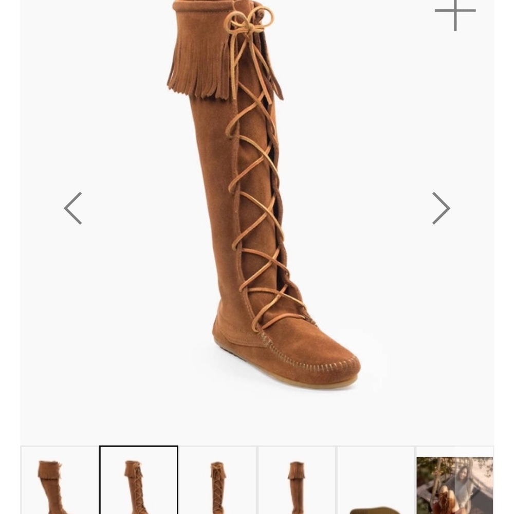 Minnetonka lace up moccasin boots